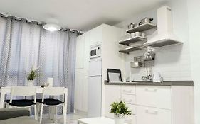 Centrico Apartamento Cerca De La Playa